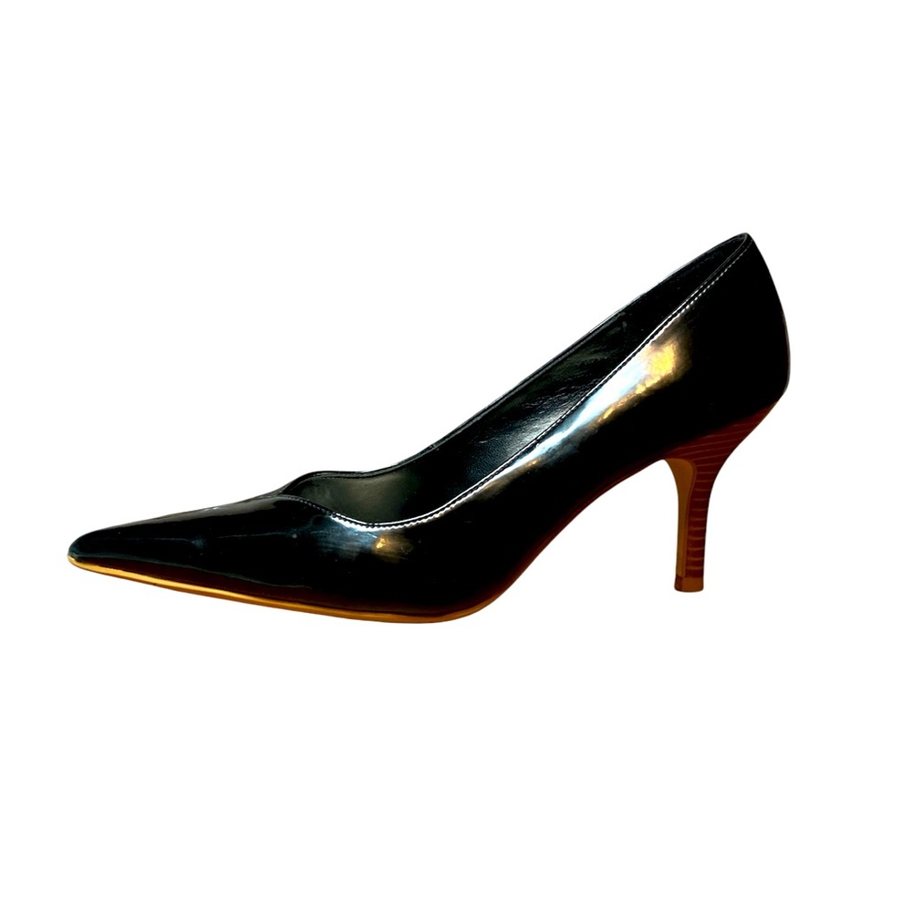 PREDICTIONS black heels